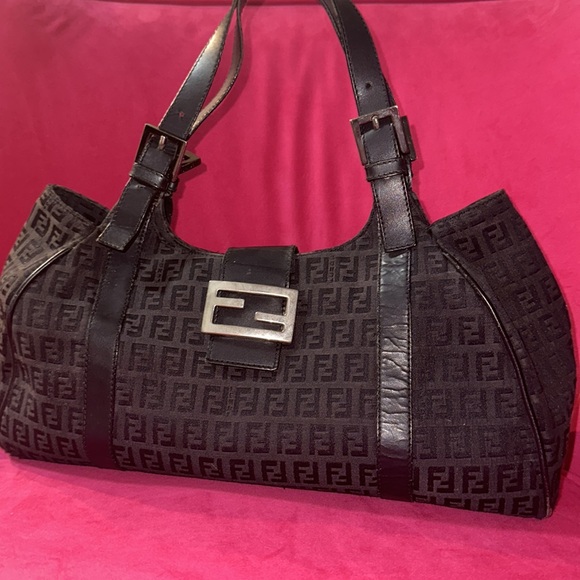 Fendi zucchino zucca shoulder tote purse black - Picture 1 of 16